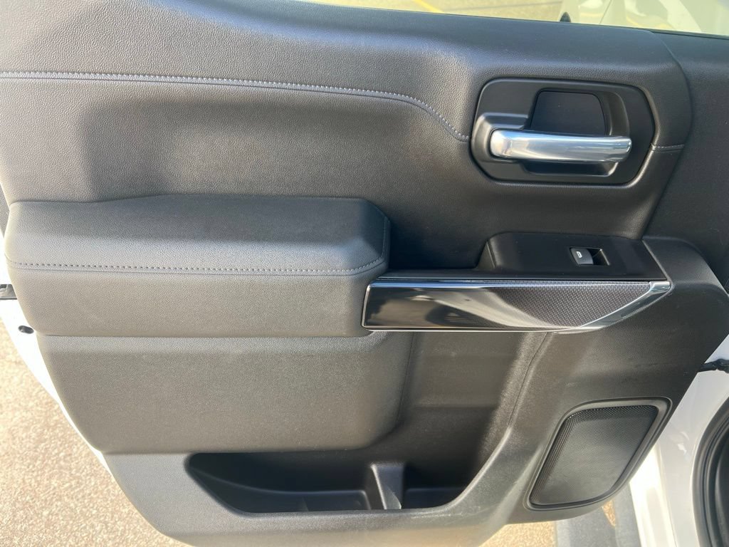 Used 2020 Chevrolet Silverado 1500 LT Trail Boss AWD/4WD image 18