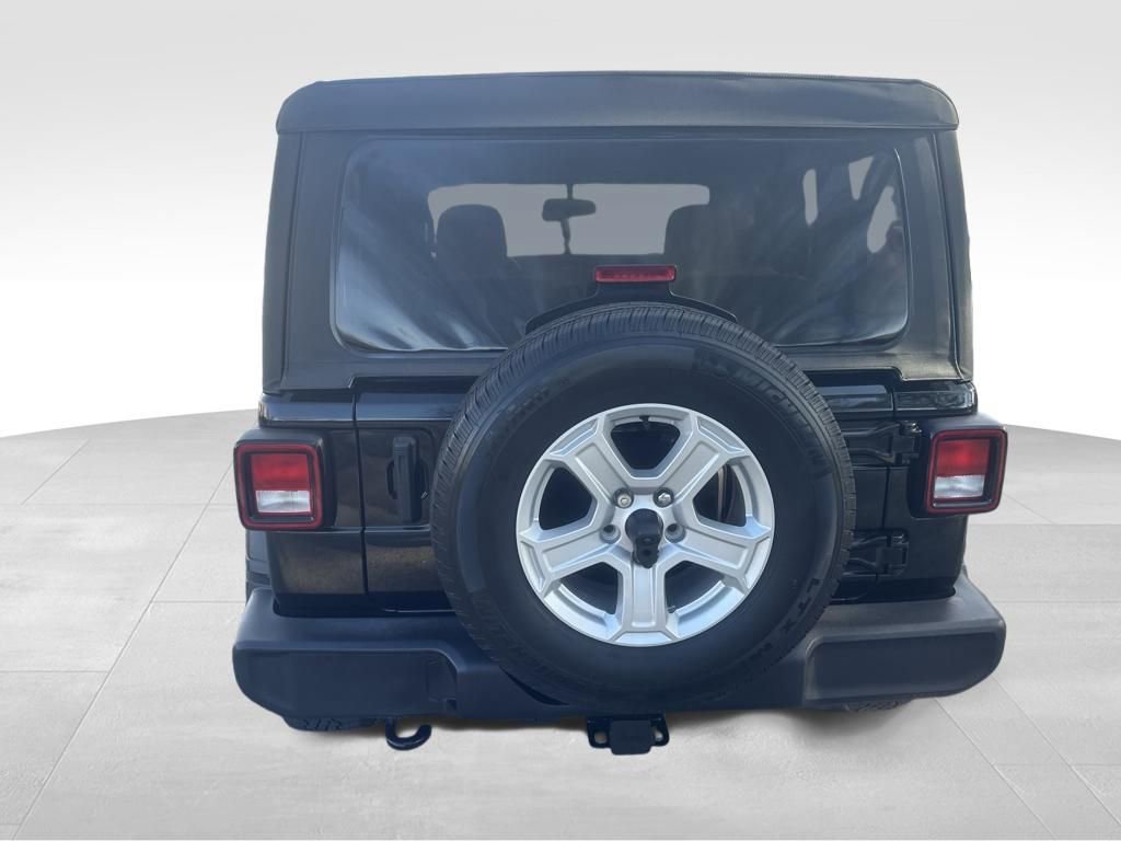 Used 2022 Jeep Wrangler Sport S image 18