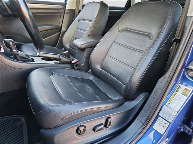 Used 2017 Volkswagen Passat 1.8T R-Line FWD image 15
