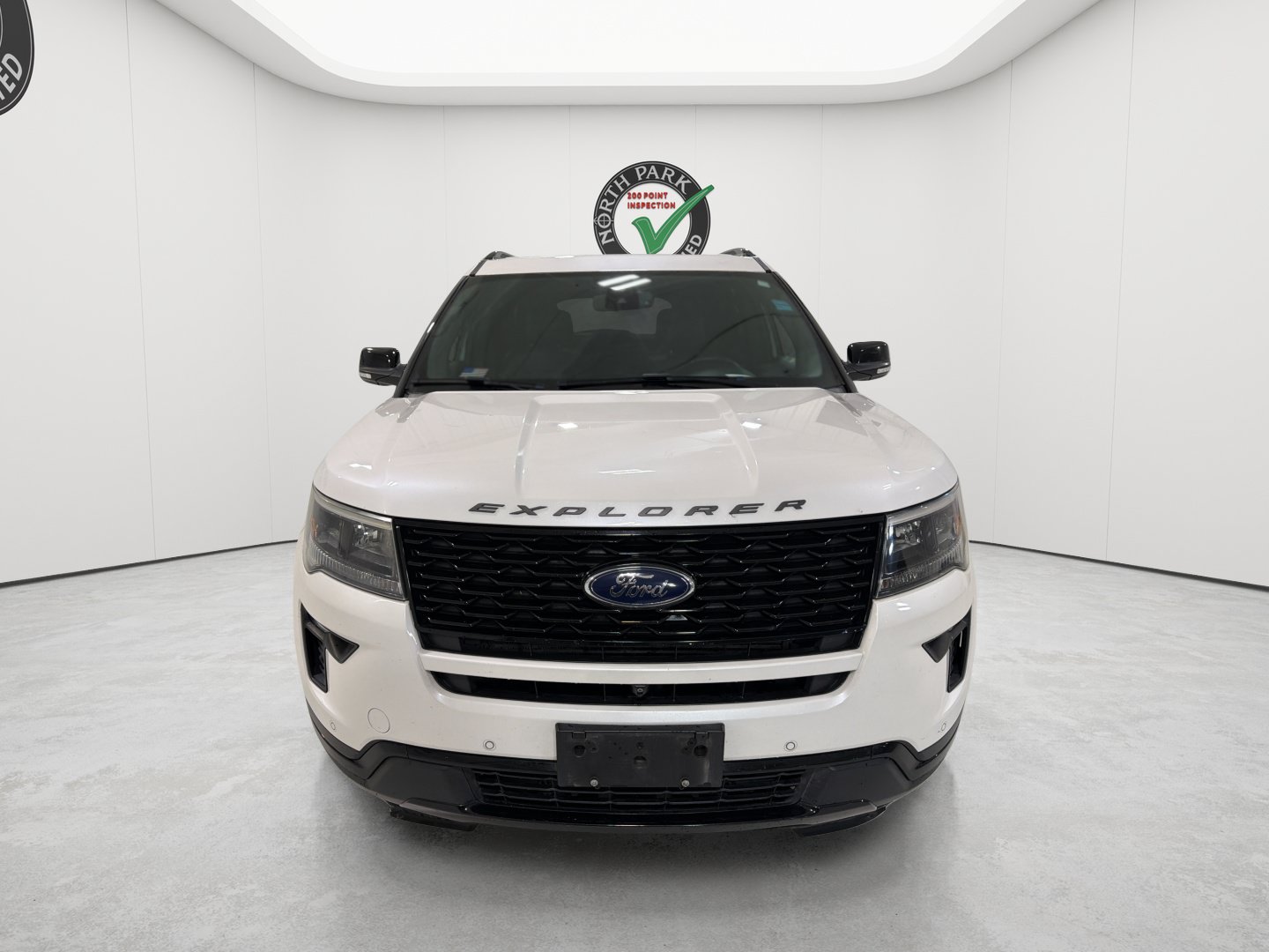 Used 2018 Ford Explorer Sport w/ Equipment Group 401A AWD/4WD image 8