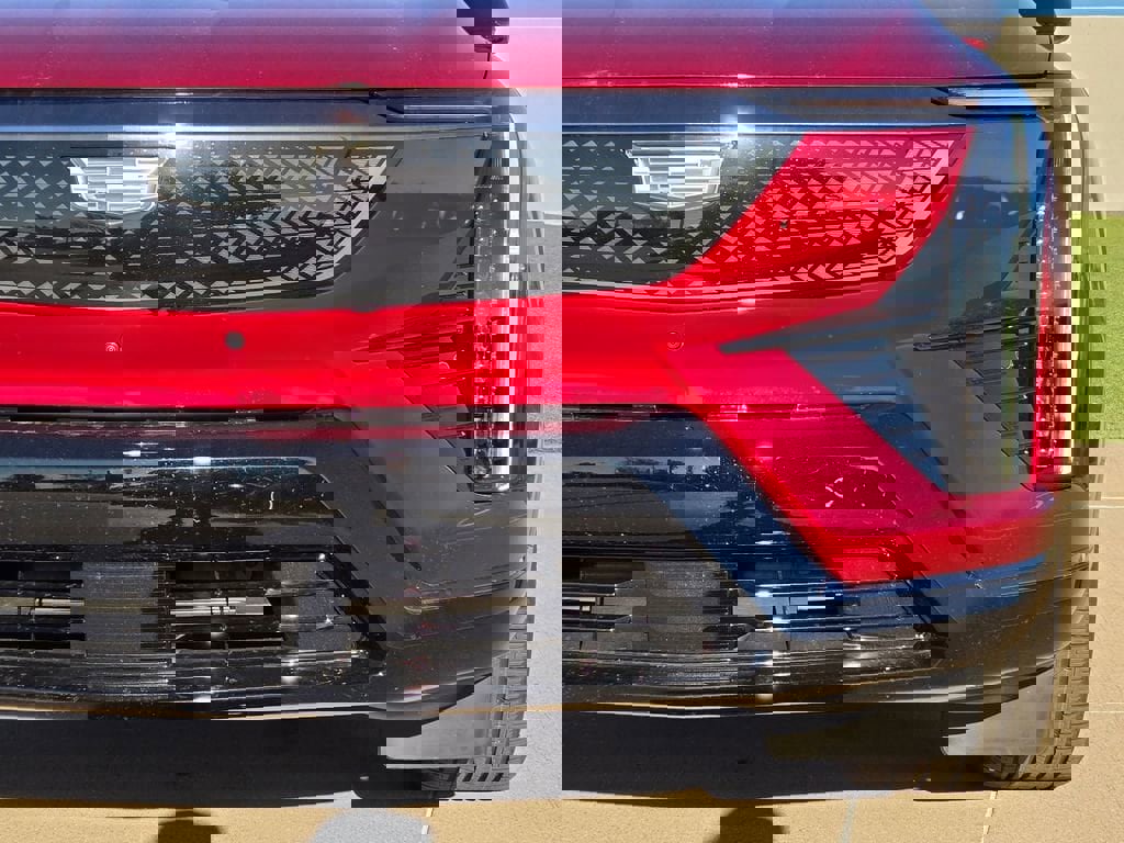 New 2026 Cadillac Optiq Sport 2 w/ LPO, Floor Liner Package image 6