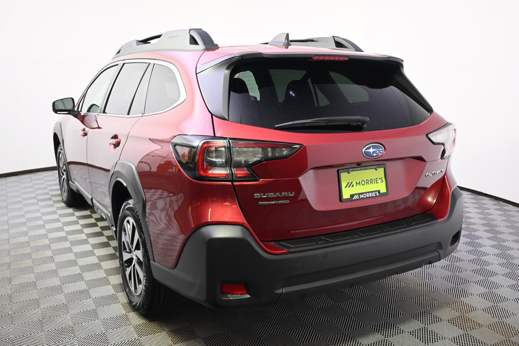 Certified 2025 Subaru Outback Premium AWD/4WD image 4