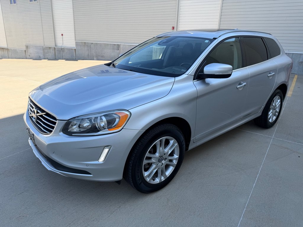 Used 2015 Volvo XC60 T5 AWD/4WD image 6