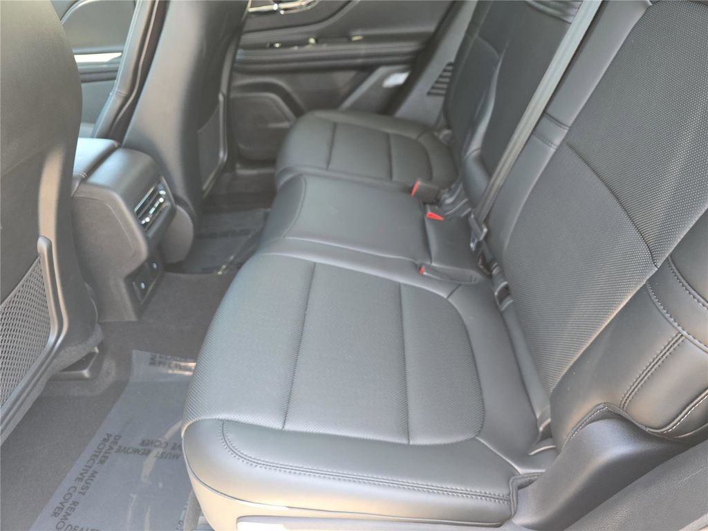 Used 2025 Lincoln Corsair FWD w/ Equipment Group 101A image 14