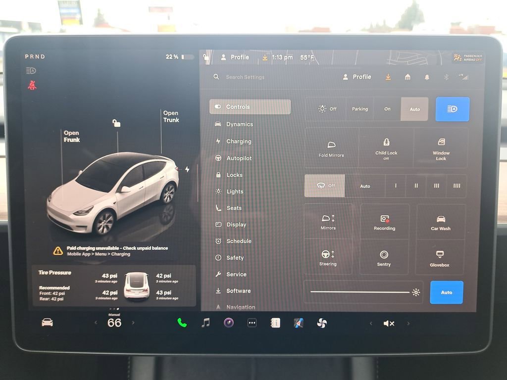 Used 2023 Tesla Model Y Long Range image 22