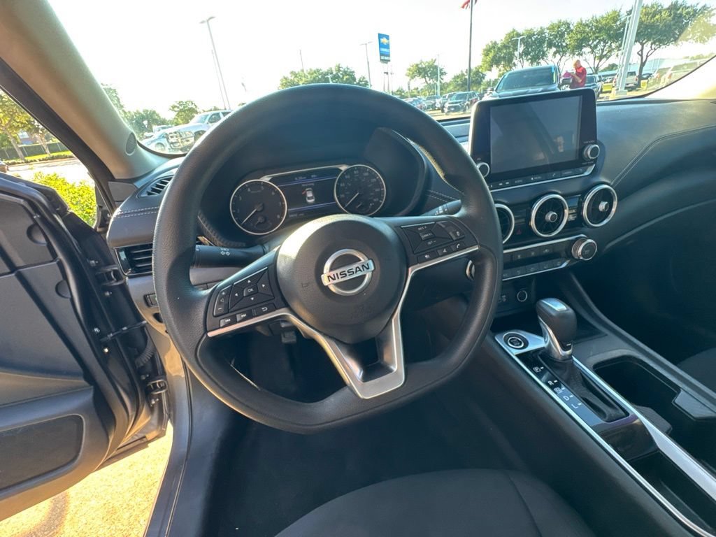 Used 2024 Nissan Sentra SV FWD image 7