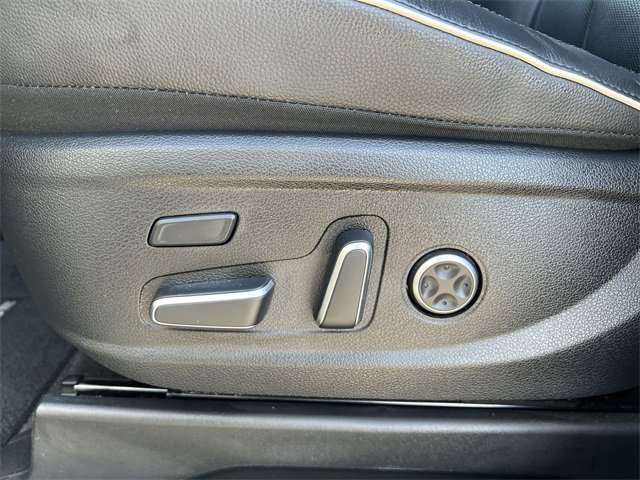 Used 2023 Hyundai Palisade Limited image 30