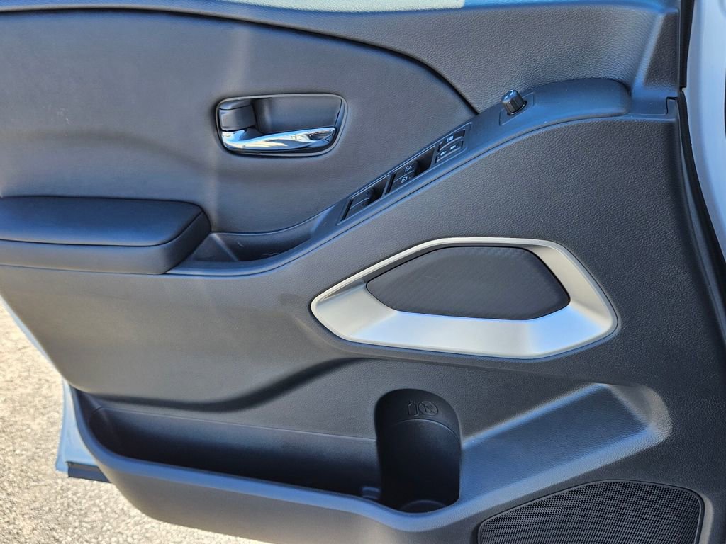 New 2026 Nissan Frontier SV image 26