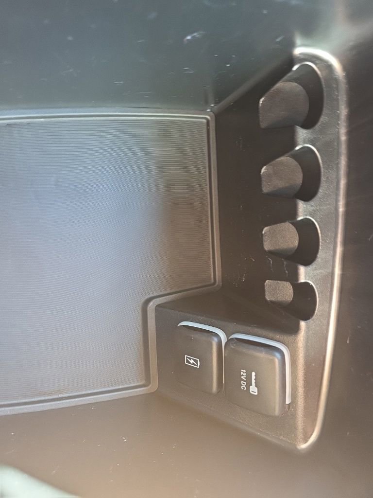 Used 2022 Chrysler Pacifica Pinnacle image 38