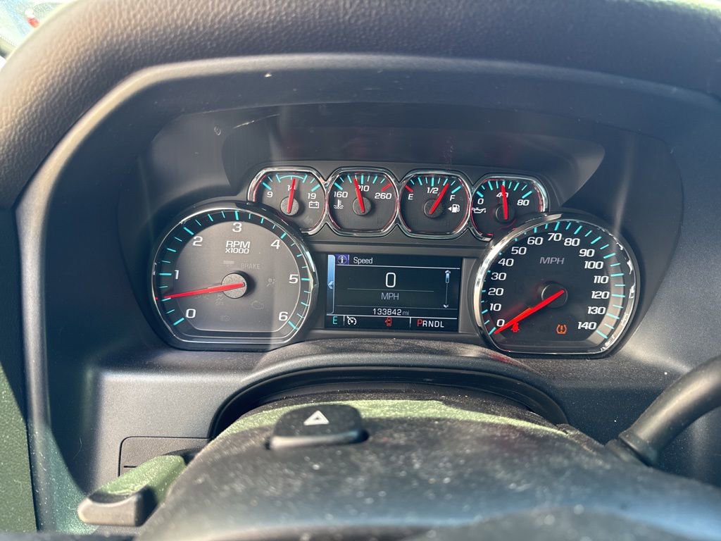 Used 2018 Chevrolet Silverado 1500 LT w/ All Star Edition image 4