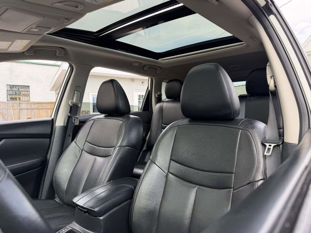Used 2019 Nissan Rogue SL w/ Premium Package AWD/4WD image 21