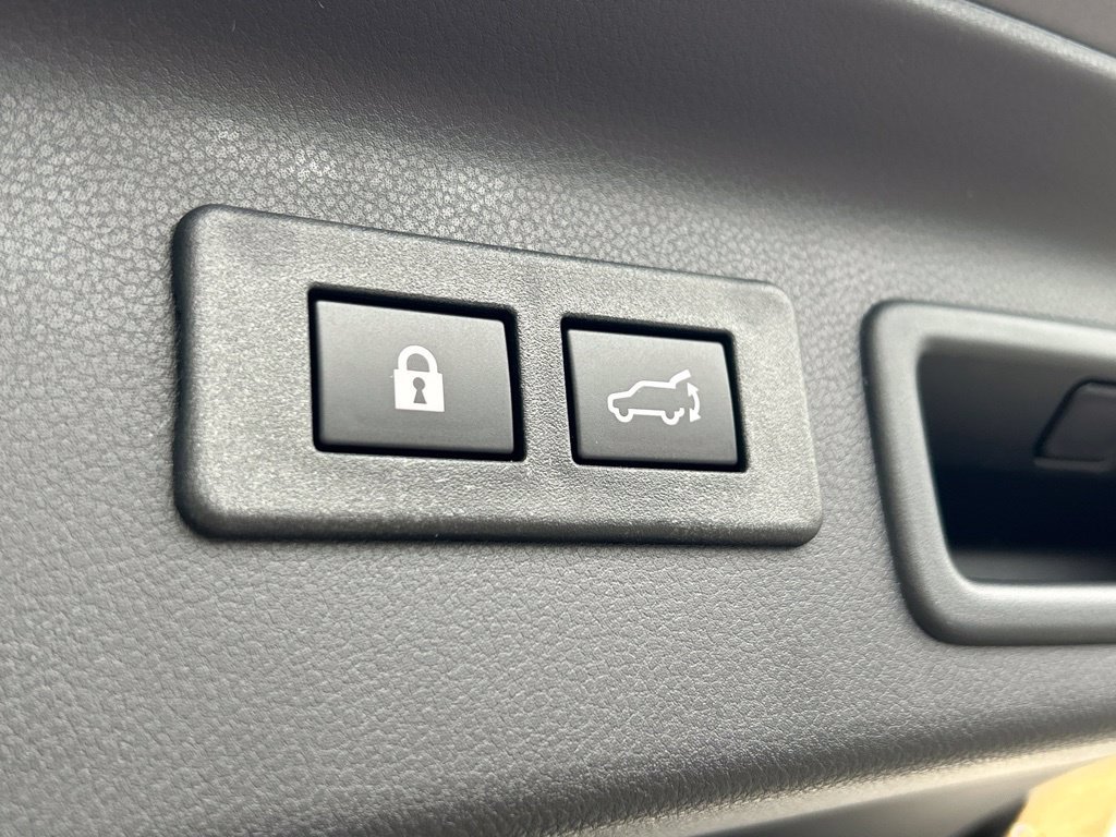 New 2026 Subaru Forester Touring AWD/4WD image 37