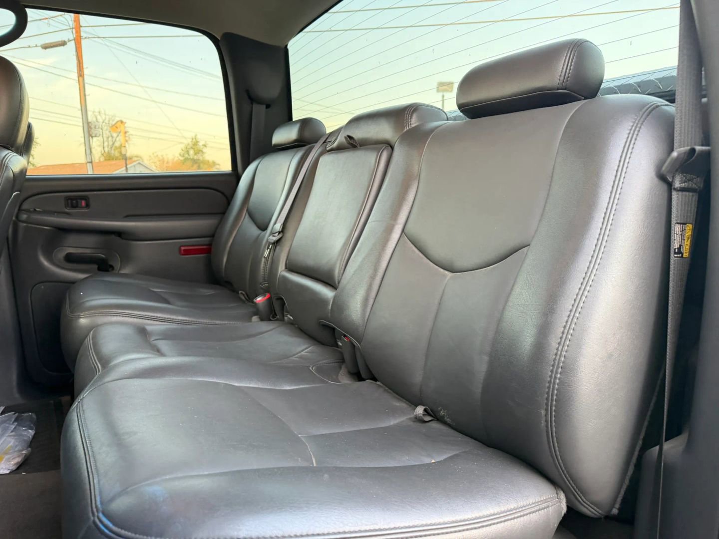Used 2005 GMC Sierra 2500 SLT w/ Heavy-Duty Power Package RWD image 13