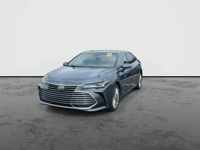 Used 2019 Toyota Avalon Limited w/ Carpet Mat Package image 4