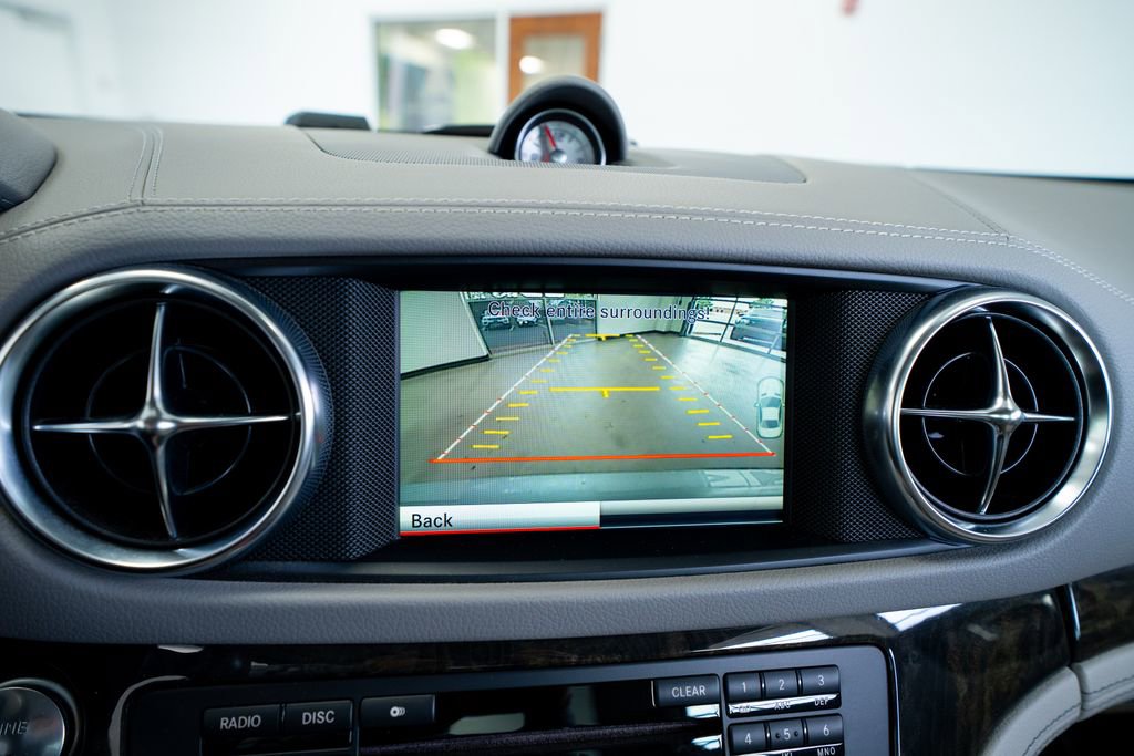 Used 2014 Mercedes-Benz SL 550 image 41