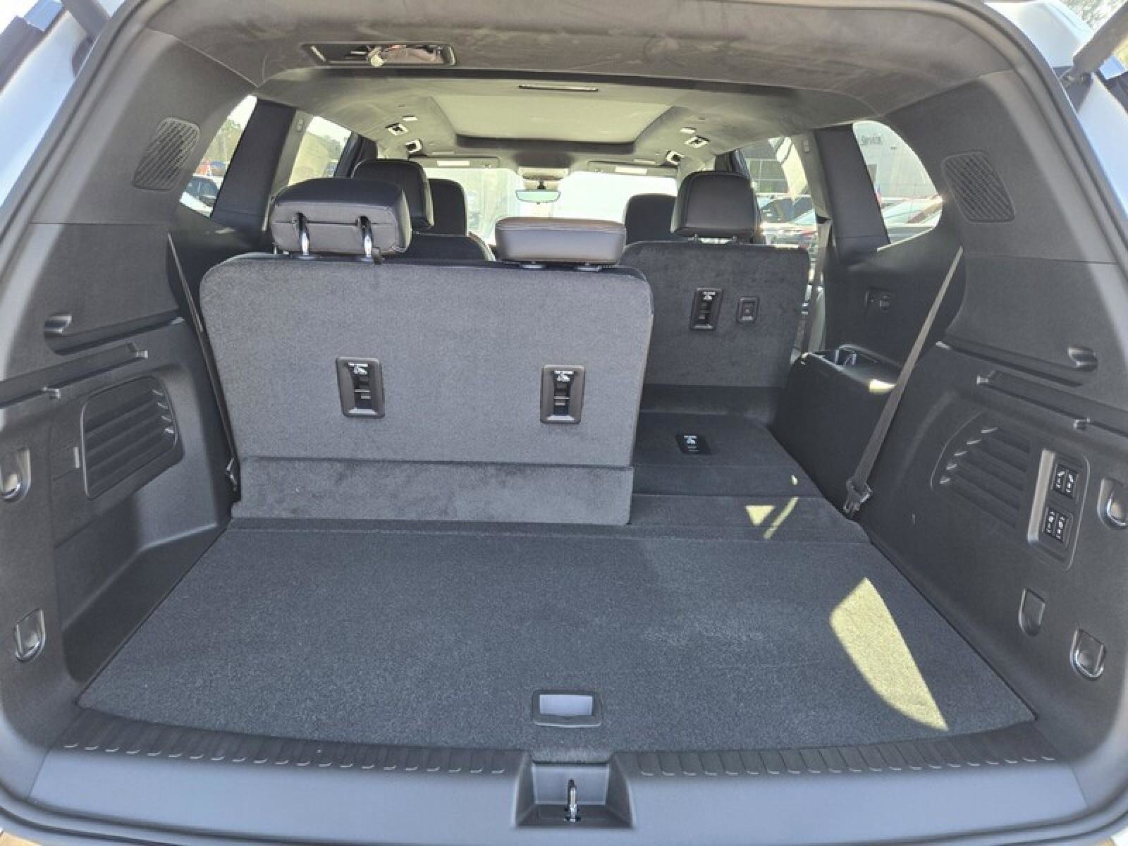 New 2026 GMC Acadia Denali Ultimate image 7