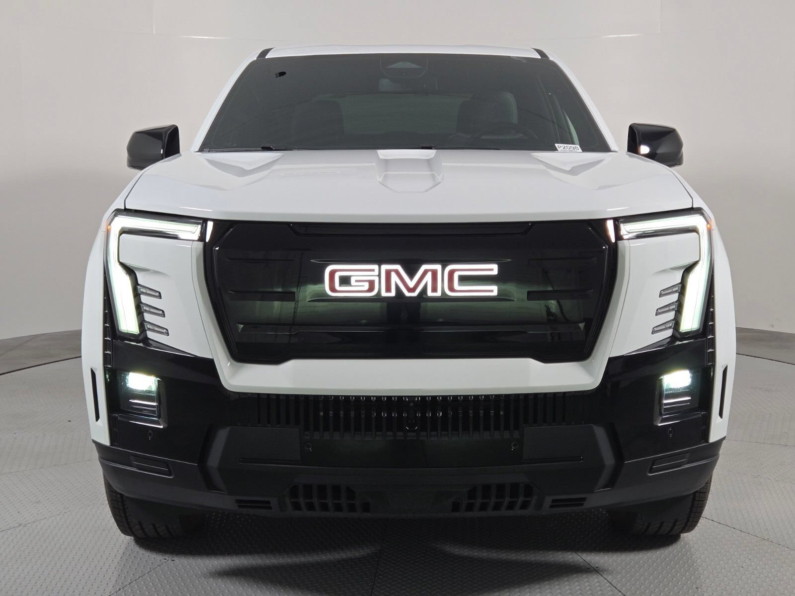 Used 2026 GMC Sierra EV Elevation AWD/4WD image 8