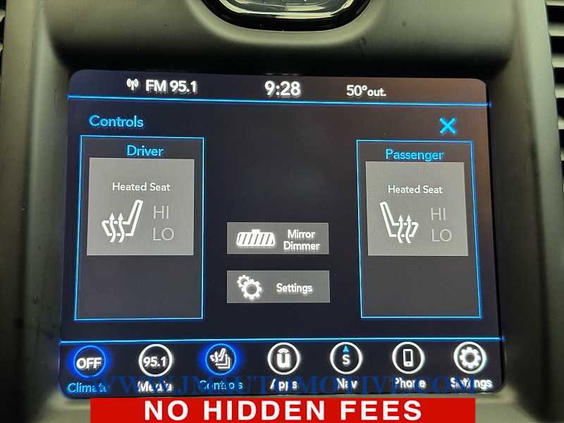 Used 2022 Chrysler 300 S image 26