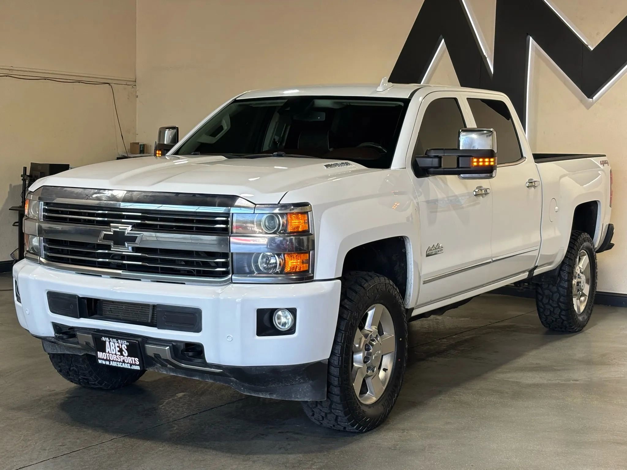 Used 2016 Chevrolet Silverado 2500 High Country w/ Duramax Plus Package