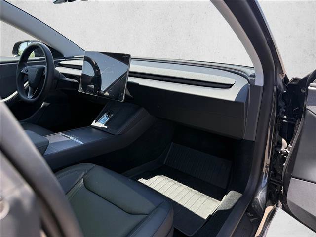 Used 2025 Tesla Model 3 Long Range RWD image 12