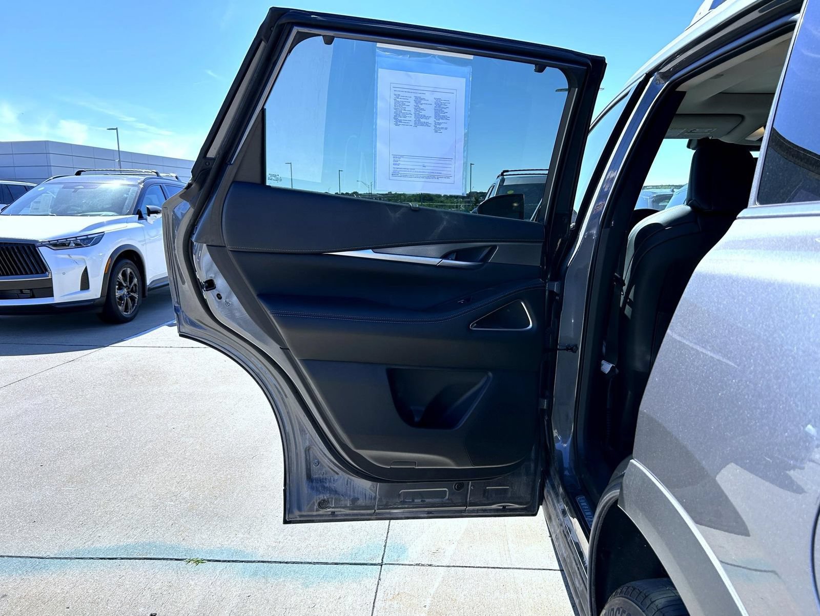 Used 2026 INFINITI QX60 Luxe w/ Cargo Package AWD/4WD image 22