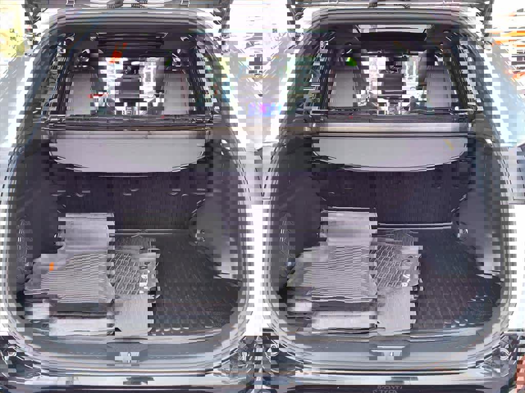 Used 2023 Toyota RAV4 XSE image 6