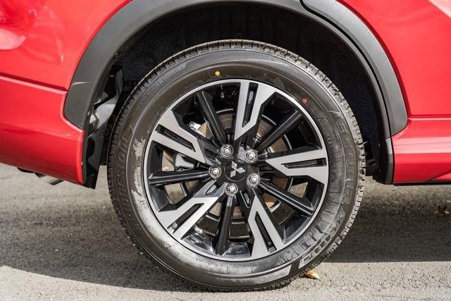 New 2026 Mitsubishi Eclipse Cross SEL image 18