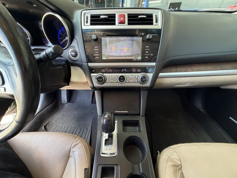 Used 2017 Subaru Outback 2.5i Limited AWD/4WD image 15