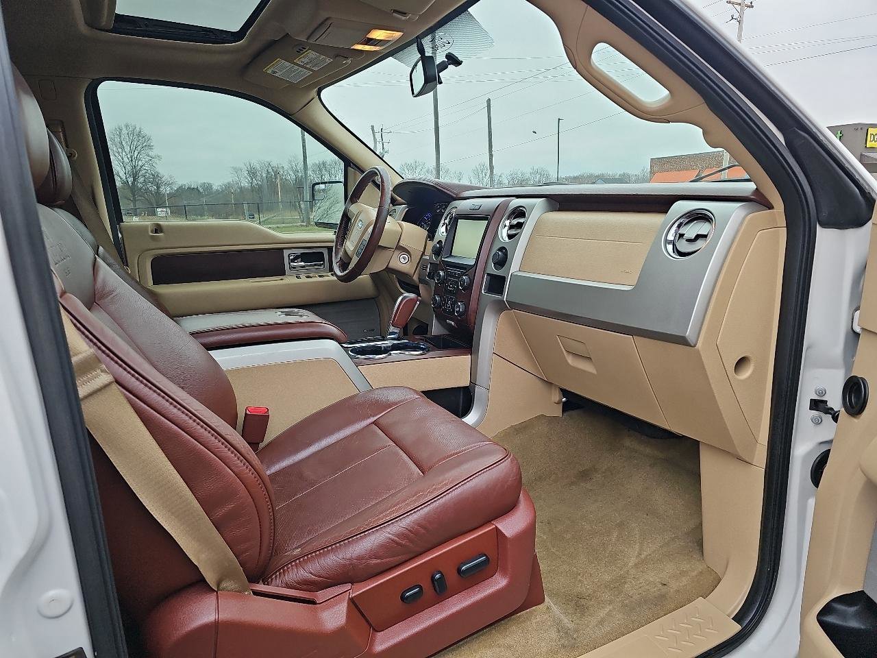 Used 2014 Ford F150 King Ranch w/ King Ranch Luxury Package AWD/4WD image 21