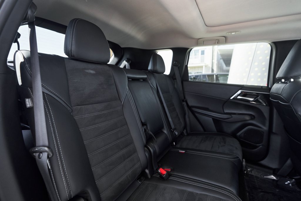 Used 2024 Mitsubishi Outlander Ralliart image 26