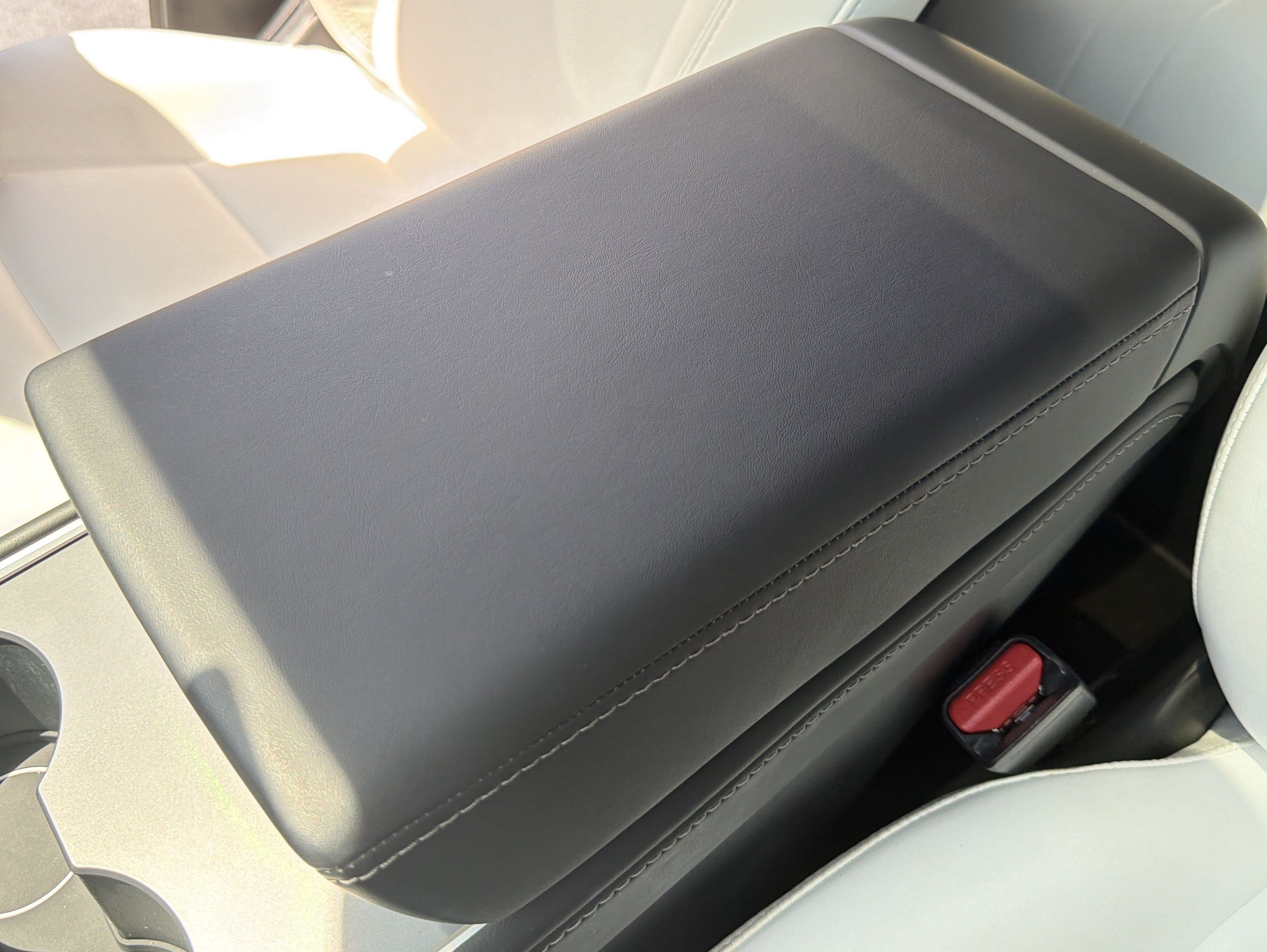 Used 2023 Tesla Model Y AWD image 36
