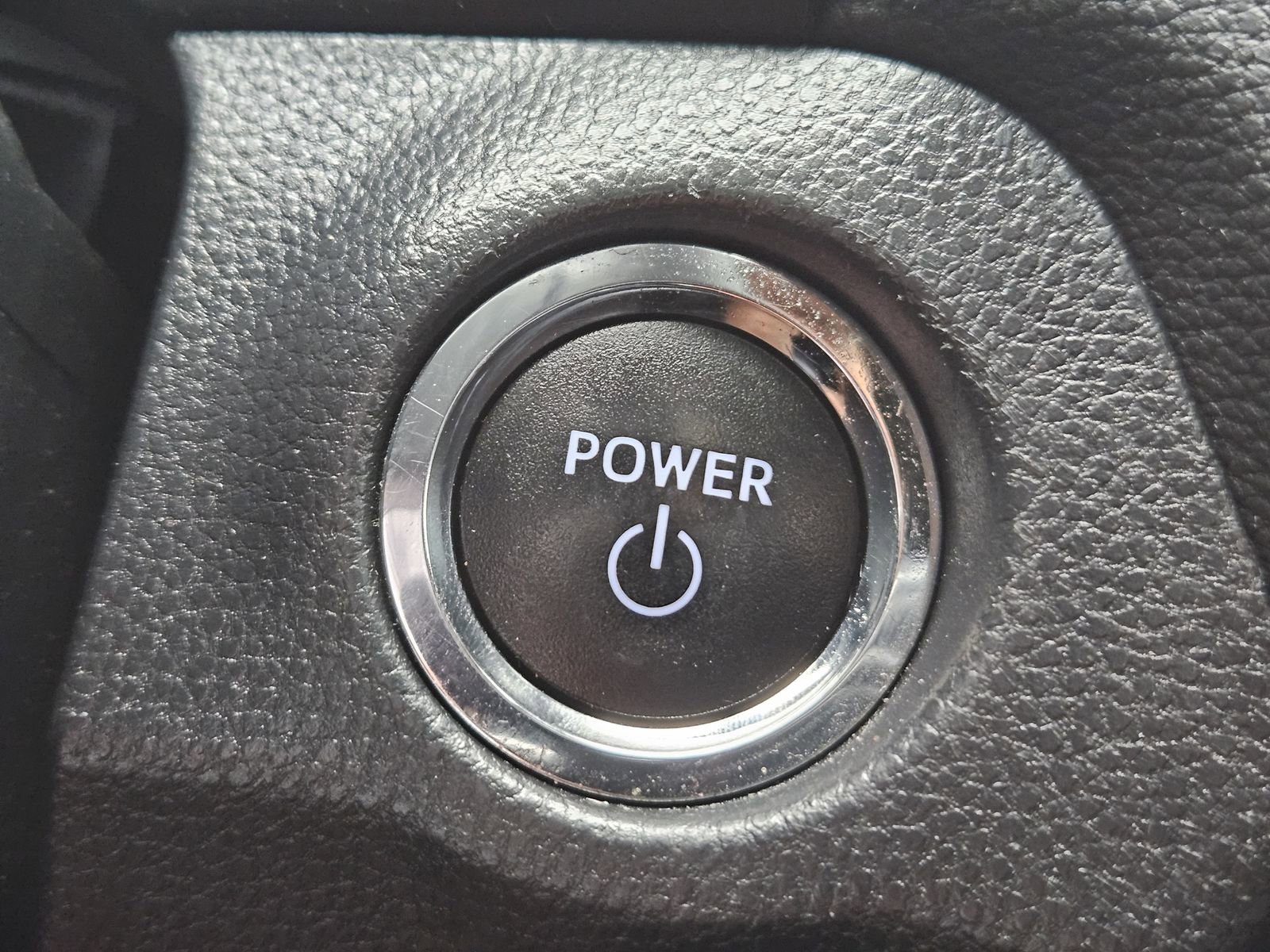 Used 2023 Toyota RAV4 XSE AWD/4WD image 21