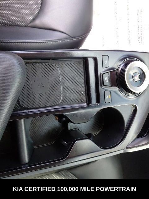 Certified 2025 Kia EV6 Light RWD image 14
