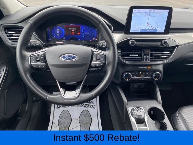 Used 2022 Ford Escape Titanium image 7