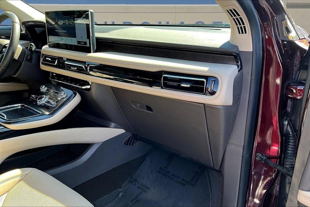 Used 2021 Lincoln Nautilus Reserve FWD image 28