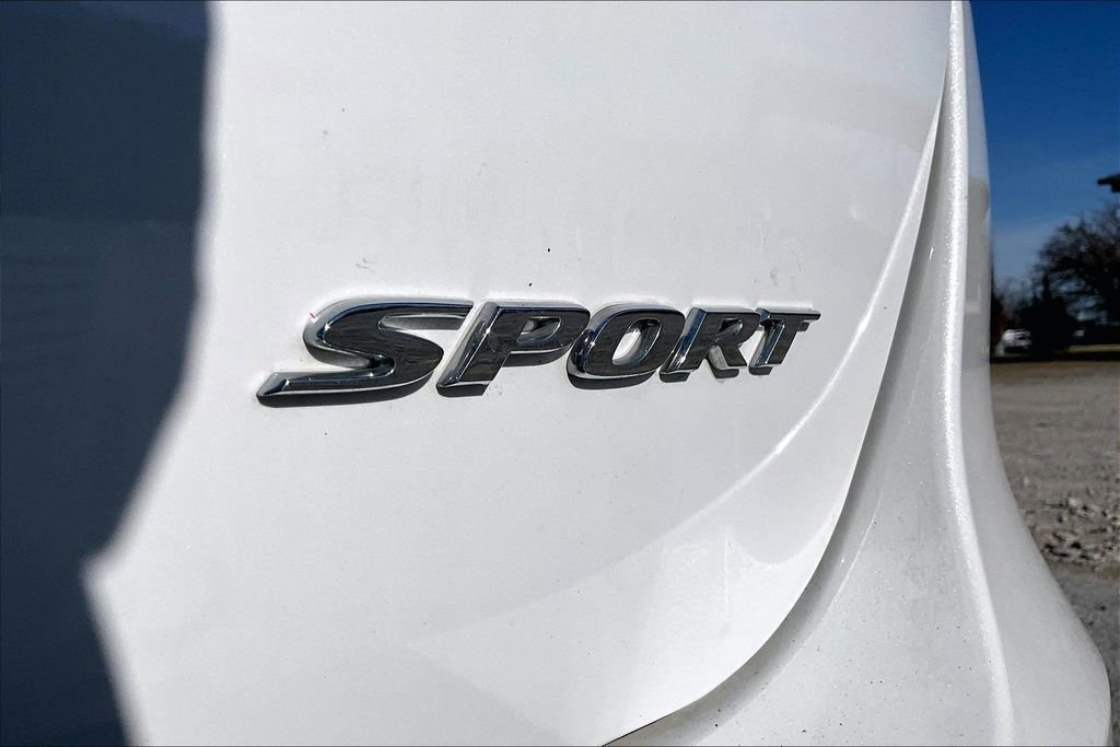 Certified 2023 Honda Odyssey Sport image 24