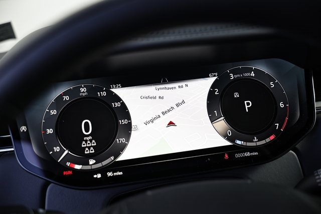 New 2025 Land Rover Range Rover Long Wheelbase SE image 39