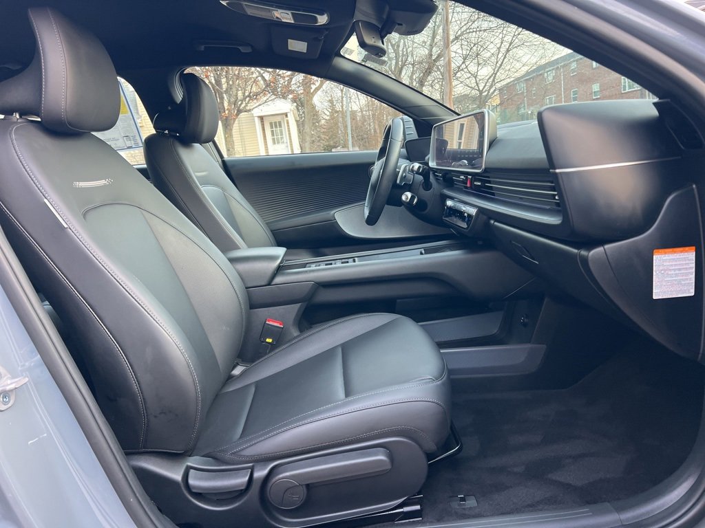 Used 2023 Hyundai Ioniq 6 SEL image 23