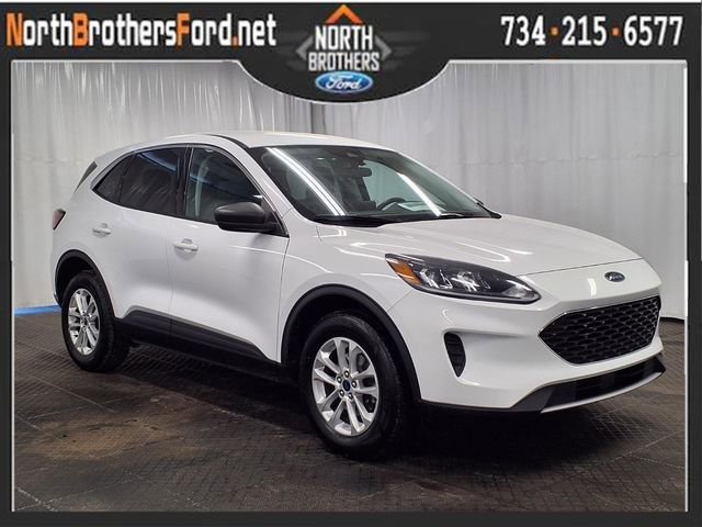 Used 2022 Ford Escape SE w/ Convenience Package image 1