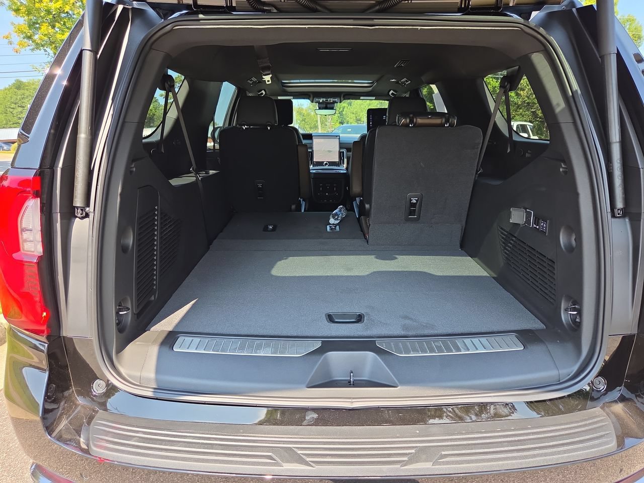 New 2026 GMC Yukon XL Denali Ultimate AWD/4WD image 27