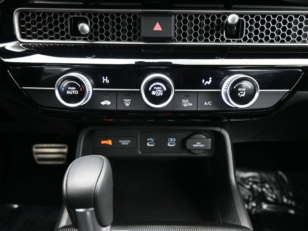 Certified 2025 Honda Civic Sport image 46