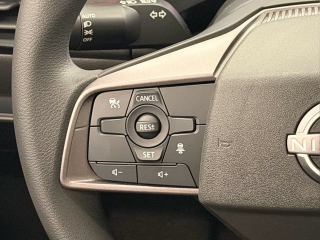 Used 2026 Nissan Sentra SV w/ Floor Mat Package FWD image 31