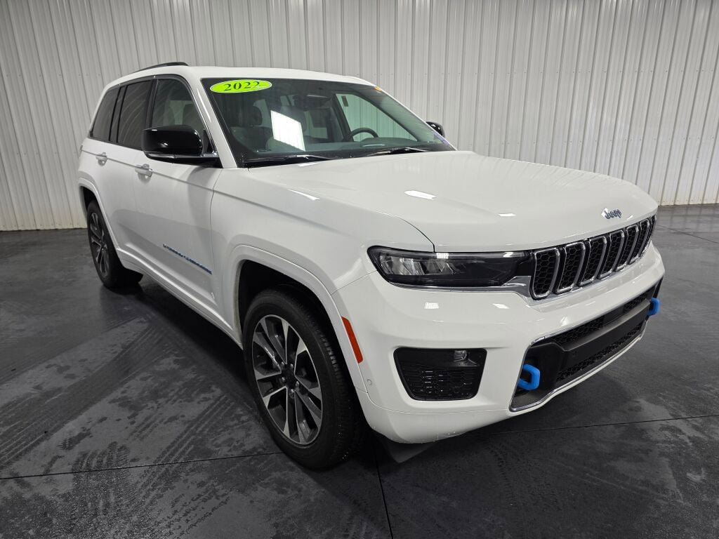 Used 2022 Jeep Grand Cherokee Overland AWD/4WD video 2
