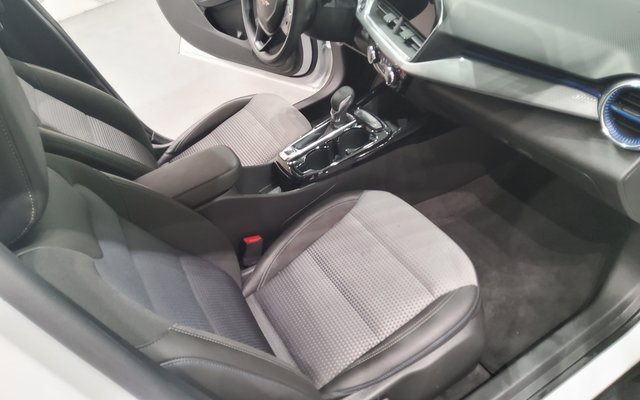 Used 2024 Chevrolet Trax LT image 19