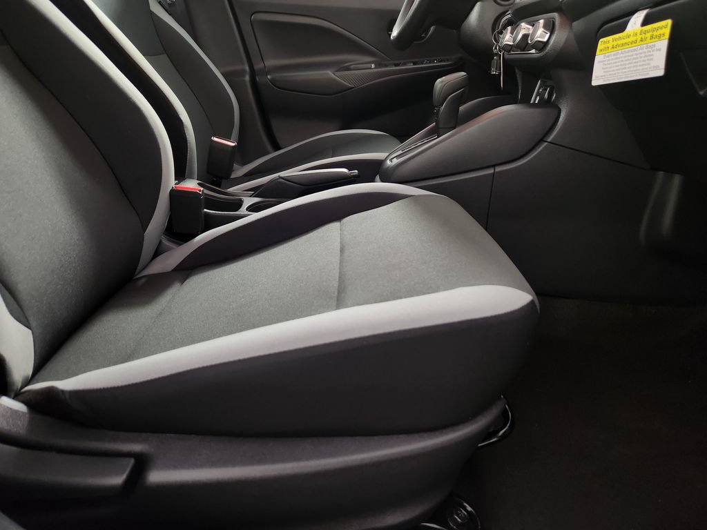 Certified 2025 Nissan Versa S w/ Trunk Package FWD image 16