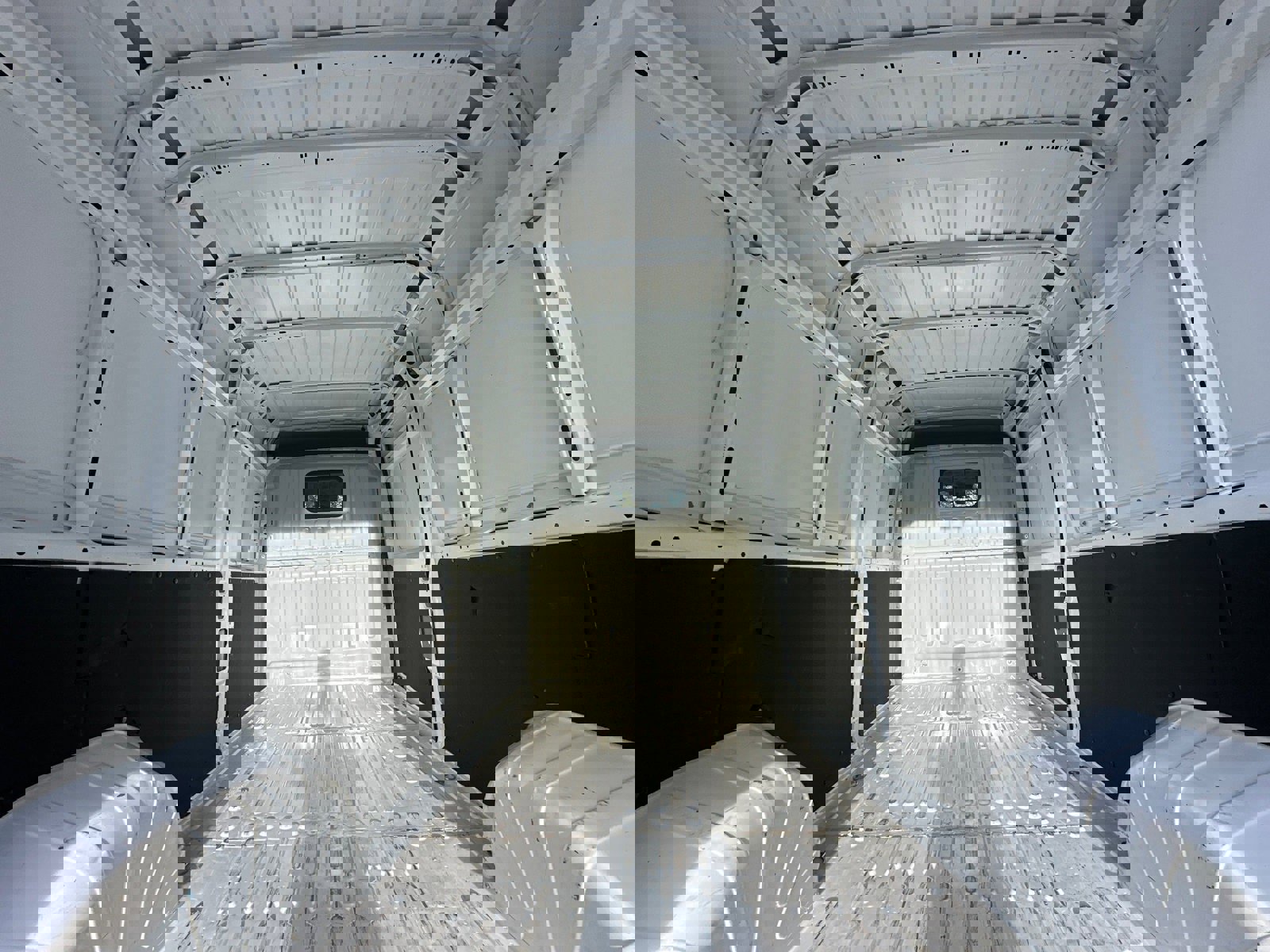 Used 2024 RAM ProMaster 2500 image 20