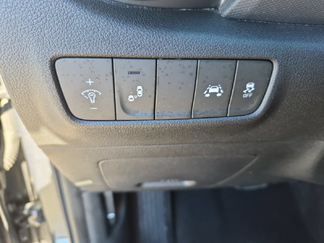 Used 2019 Hyundai Kona SEL AWD/4WD image 14