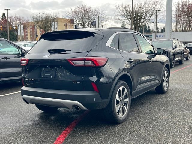 Used 2024 Ford Escape Platinum image 5