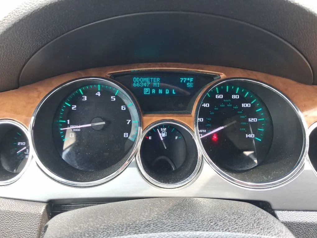 Used 2012 Buick Enclave Leather FWD image 17