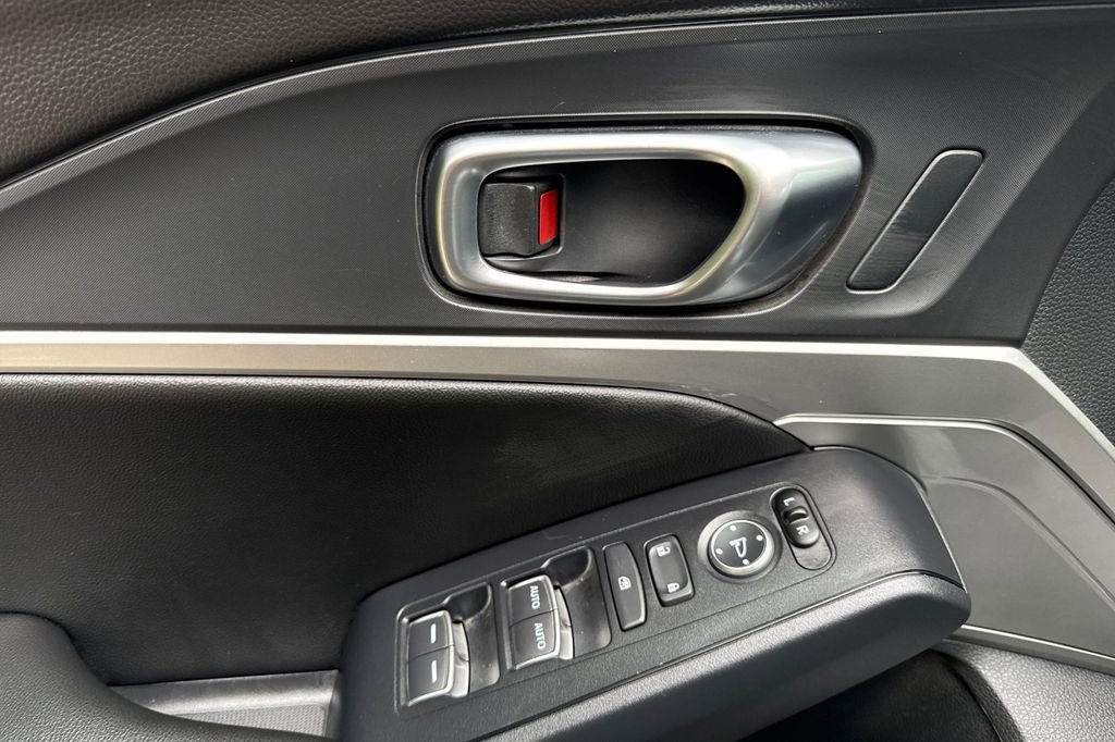 Used 2025 Acura Integra image 5